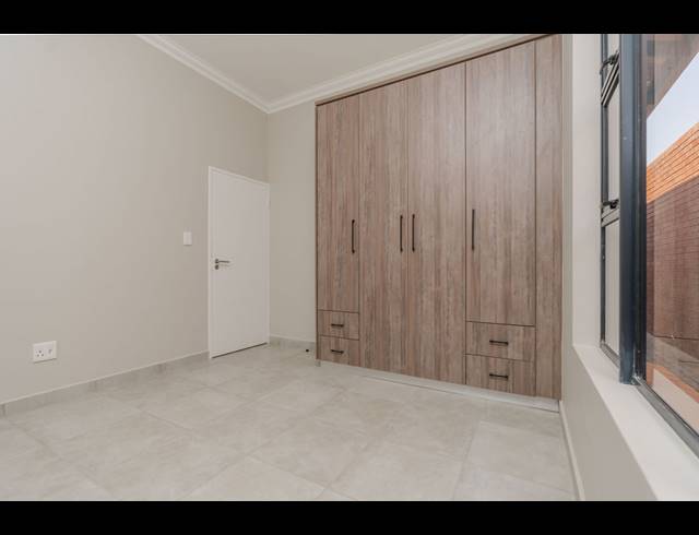 3 BEDROOM SIMPLEX FOR SALE IN SIX FOUNTAINS RESIDENTIAL ESTATE